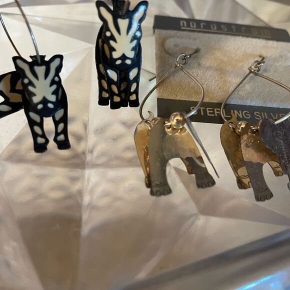 Sterling Silver 3D Elephant and Zebra Hoop Earrings - Picture 5 of 15